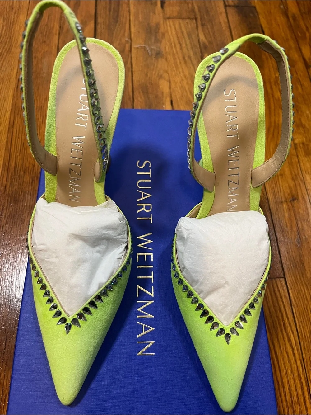 Stuart Weitzman chartreuse suede gemcut xcurve 100 along back pumps sz 7 NIB - Picture 4 of 9
